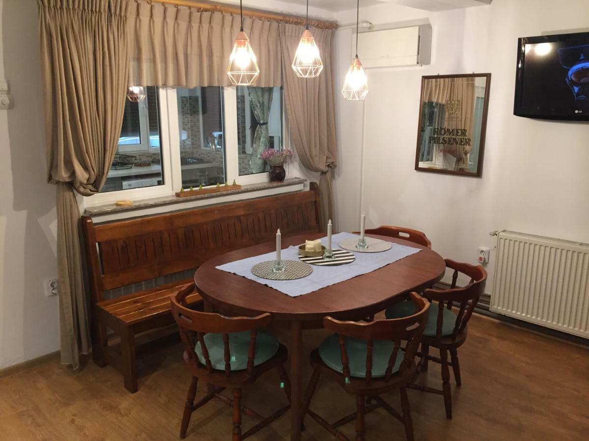 شقة Casa Sara سِنايا المظهر الخارجي الصورة
